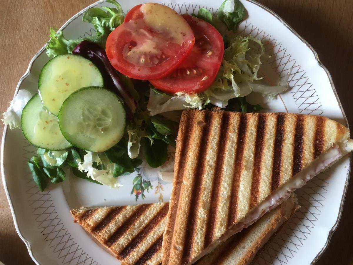 Chambres D'Hotes Maison Les Galettes Rezay Eksteriør bilde